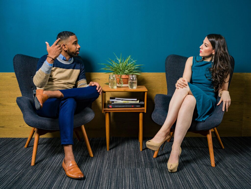Una pareja reprochándose 